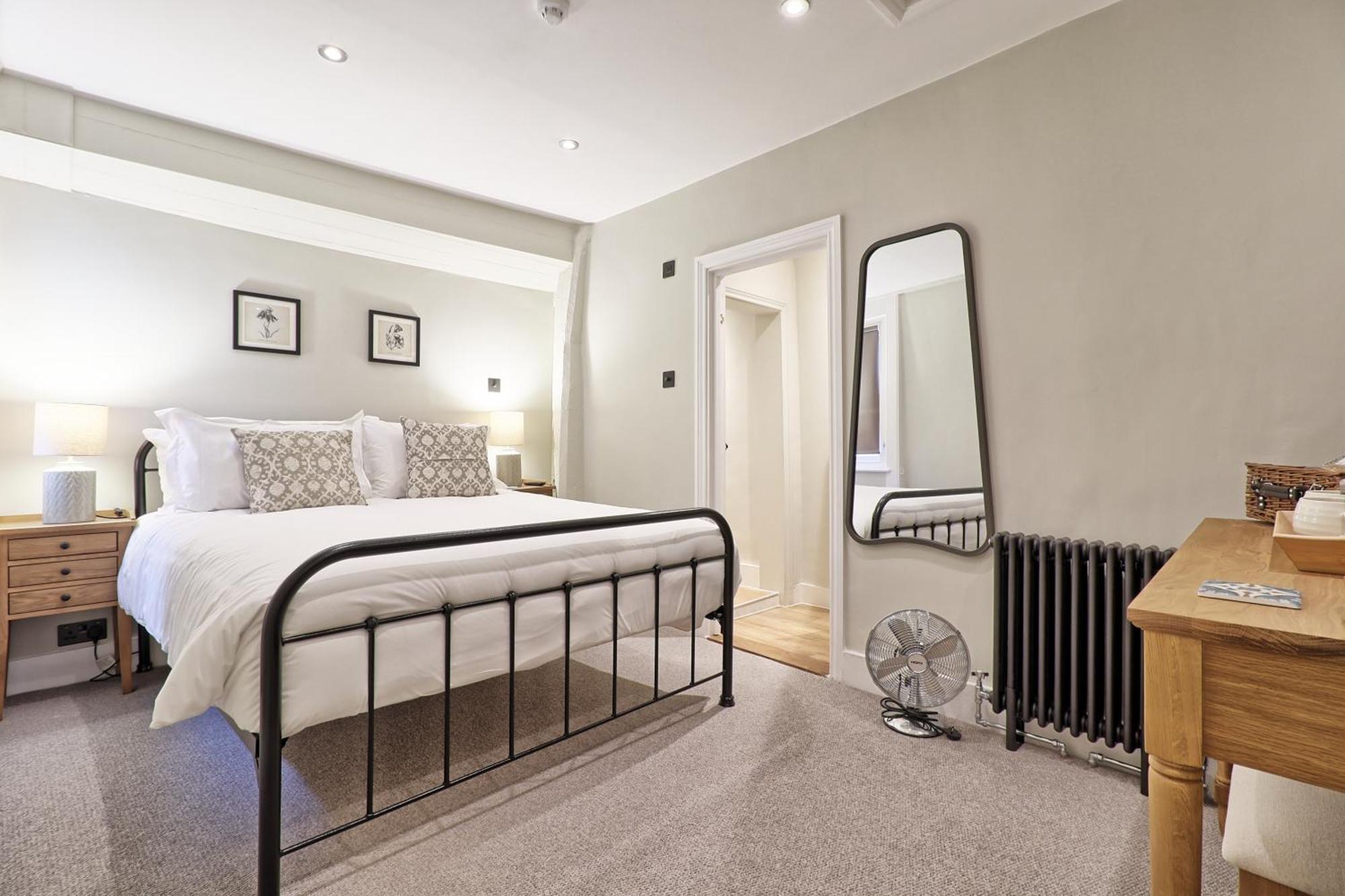 Ranfield'S Brasserie Hotel Rooms Coggeshall Exterior foto